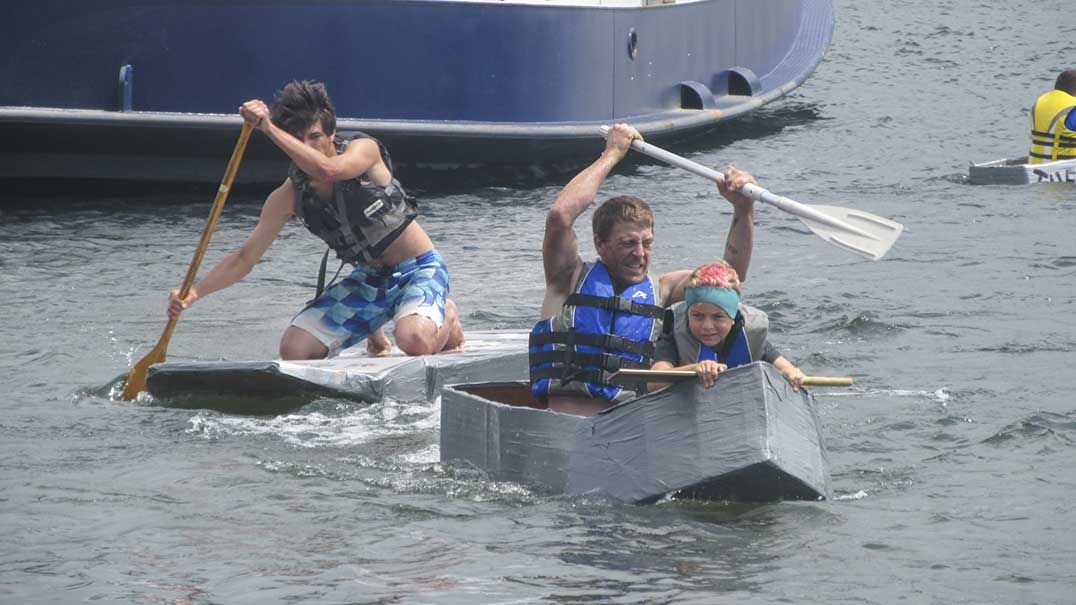 Harbour Days celebrations enjoyed by smiling crowds
