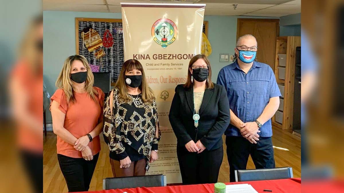 Kina Gbezhgomi and Sudbury’s N’Swakamok Native Friendship Centre sign agreement