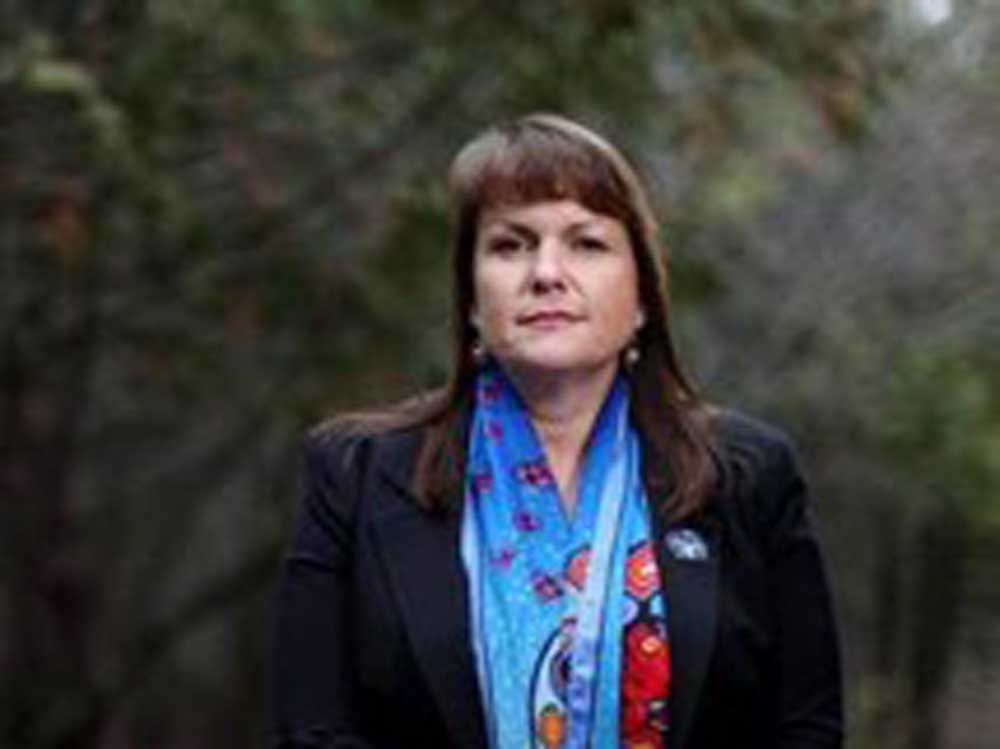 Dr. Dawn Lavell-Harvard to receive the 2018 Spirit of Barbra Schlifer Award 