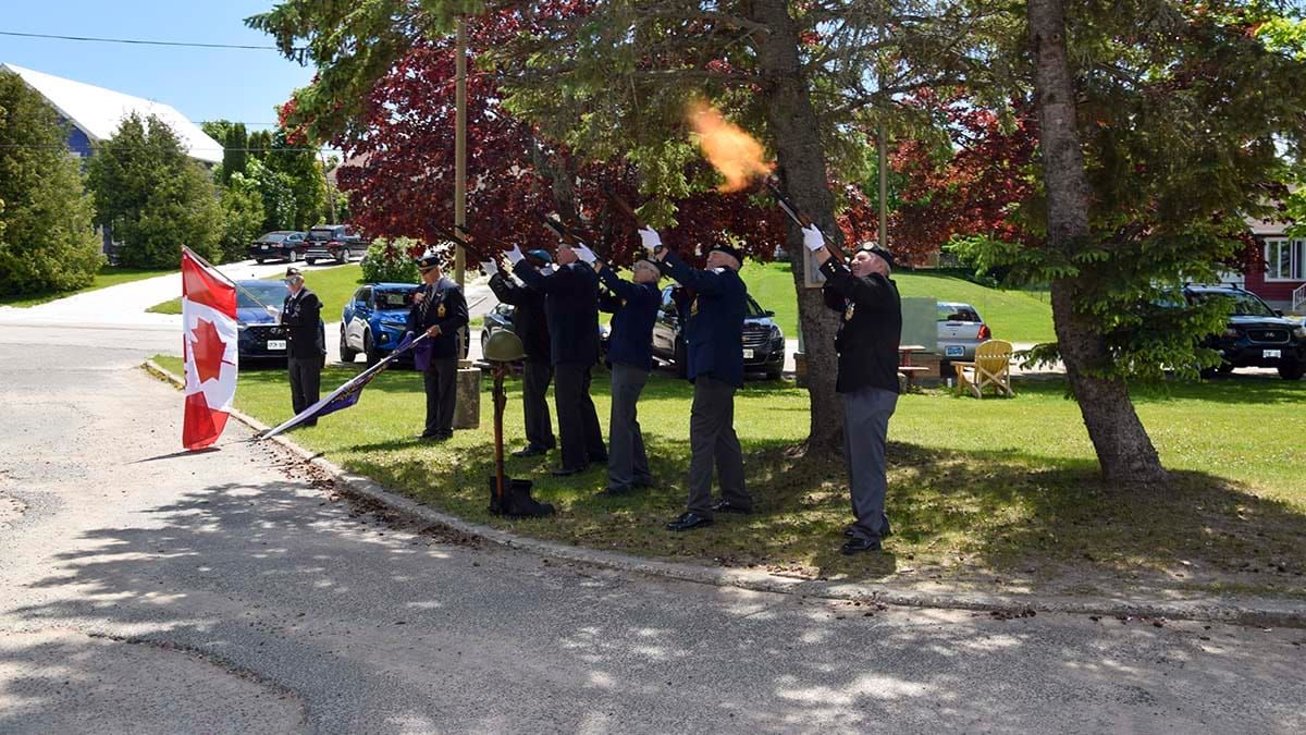 Queen’s Platinum Jubilee celebrated with gun salute