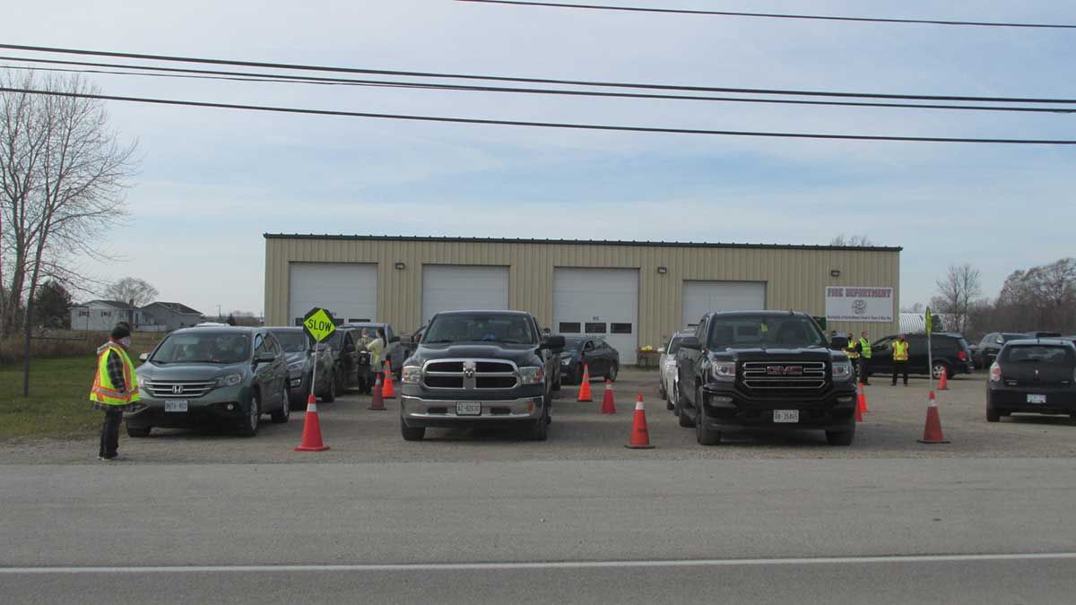 Gore Bay Medical Centre hosts drive-in flu clinic