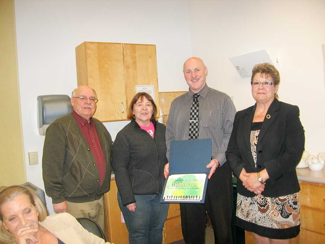 MHC Auxiliary News