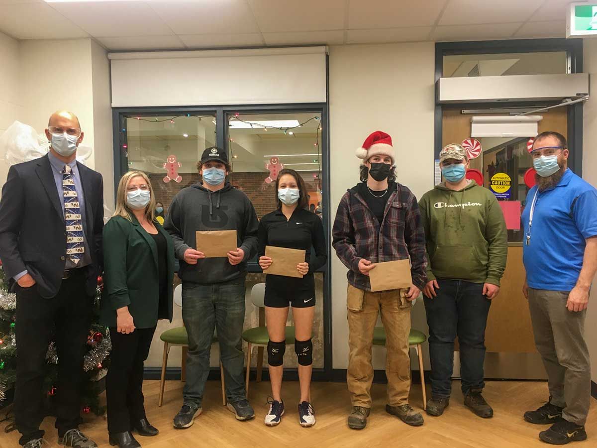 Manitoulin Secondary School distributes over $50,000 in student awards