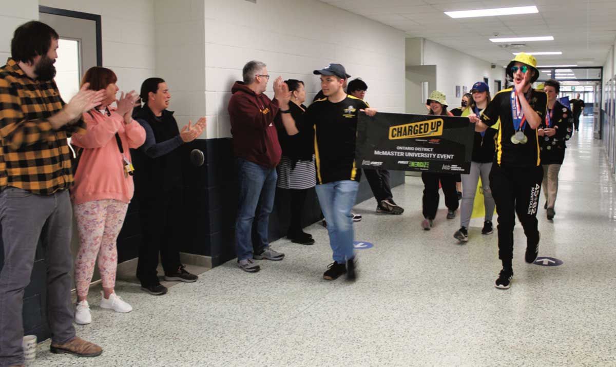 MSS students, staff recognize robotics team for world championship award