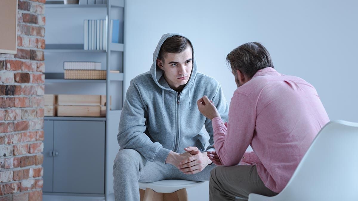 Use COVID-19 knowledge to combat drug deaths, Ontario drug strategy group says