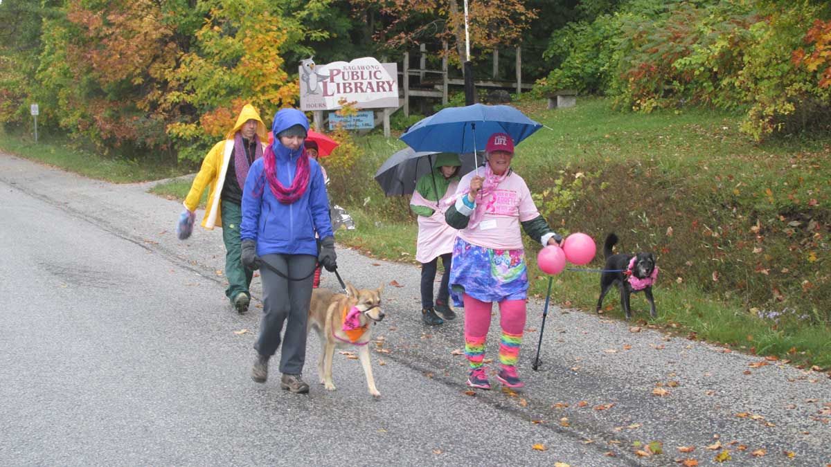 Mary Buie wins Determination Award at CIBC Run for the Cure