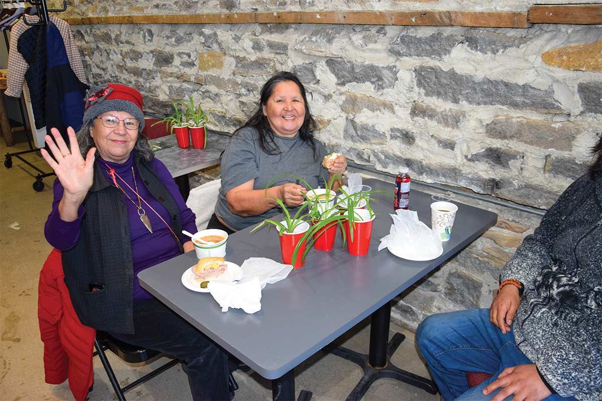 Debajehmujig hosts another successful Seed Swap