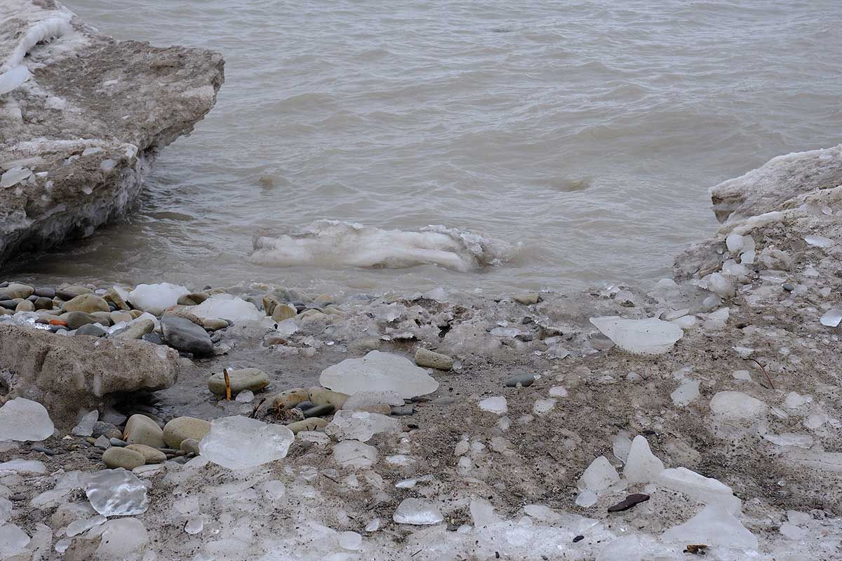 Gordon/Barrie Island council to  investigate concerns with erosion  of shoreline on municipal road