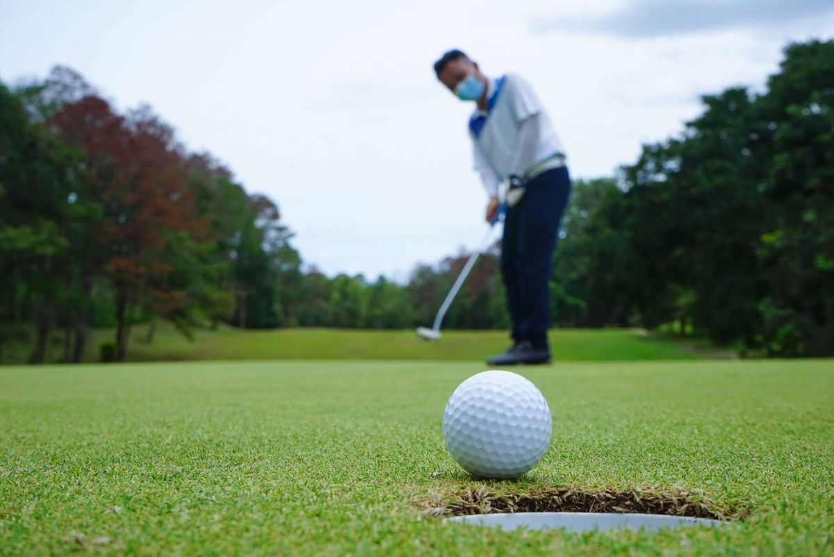 Council favours loosening restrictions on golfing, outdoor activities