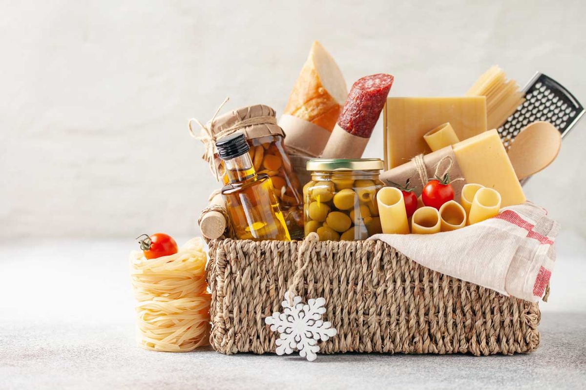 Christmas food hampers will likely top 1,200 this year
