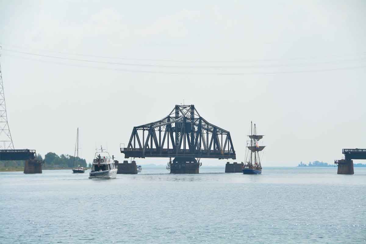 Municipal reps want MTO to rethink ‘dawn to dusk’ swing frequency of Little Current bridge