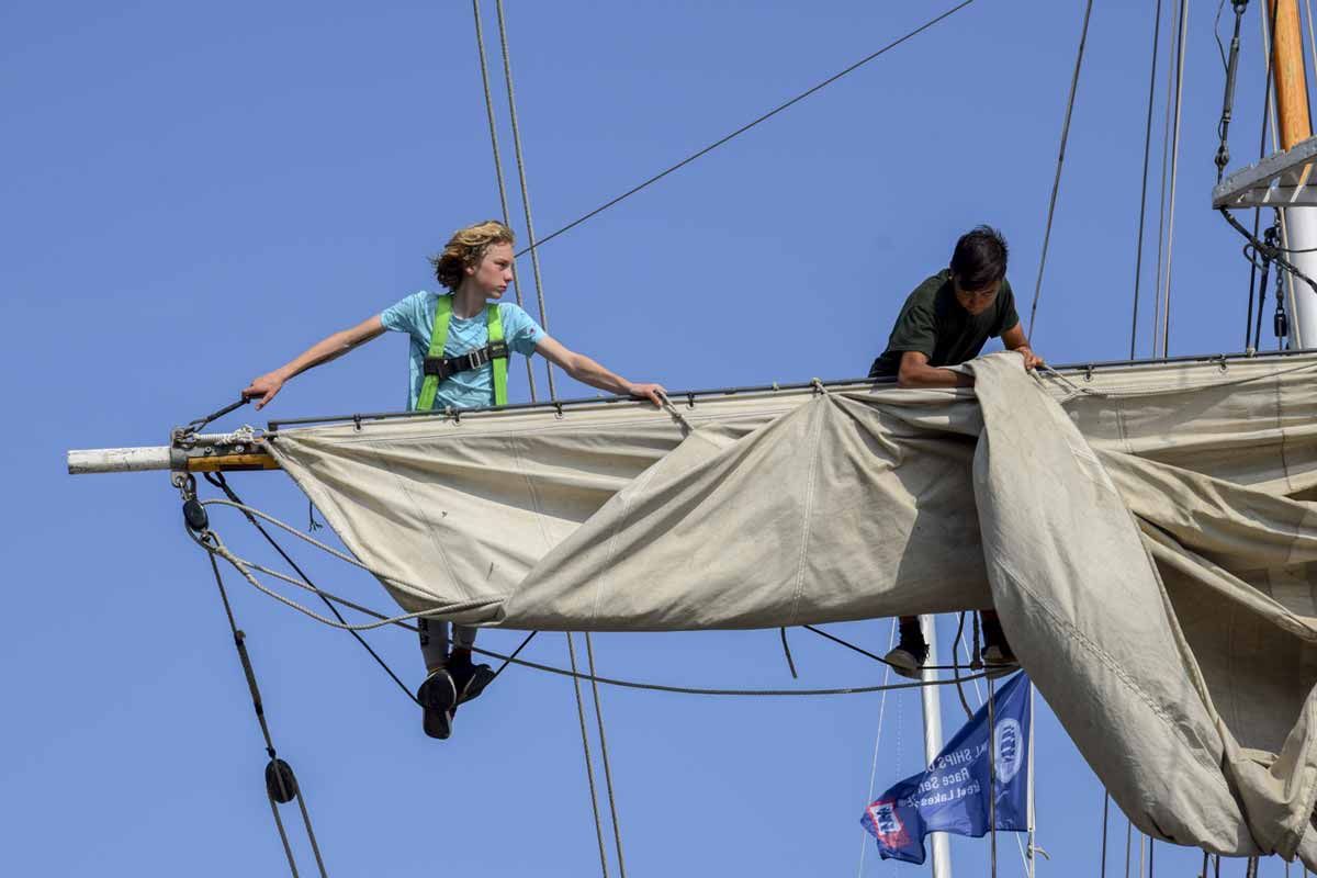 Playfair draws a crowd in Little Current
