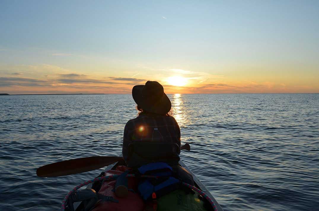 ‘The Attempt’ :  Duo paddles around Island in under two weeks