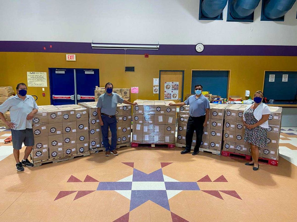 Hydro One and GlobalMedic deliver  575 critical aid kits to Wiikwemkoong