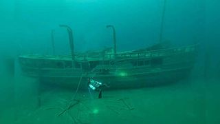 Divers get firsthand look at wreck of Jane Miller