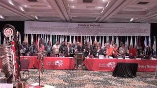 Ontario chiefs gather at the regional Assembly of 91���˵���s meeting, standing in solidarity with Ontario Regional Chief G