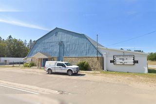 Central Manitoulin council makes Prov arena, Spring Bay Hall closures official