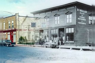Island photographer to create historical Gore Bay collection