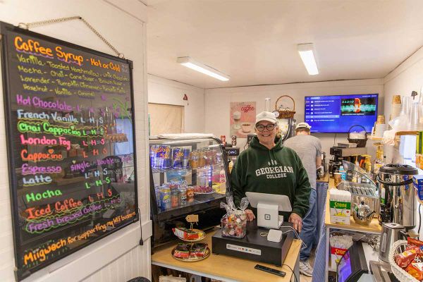 Jean the Bean Coffee House and Bannock Boss offering treats like mom made