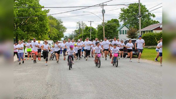 Pride Manitoulin and Mnaamodzawin Health Services Host Colour Run/Walk/Wheel