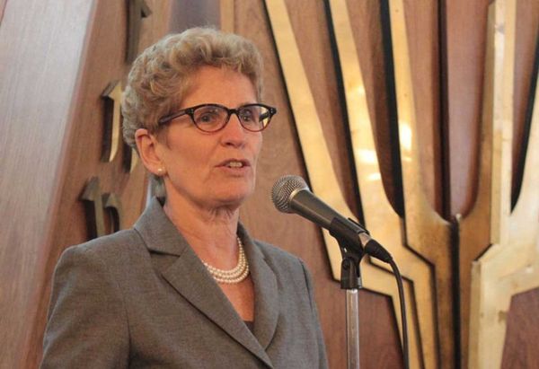 Ontario First Nations ink Ring of Fire road deal