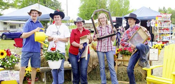 Fiddles on fire at Bluegrass in the Country this past weekend
