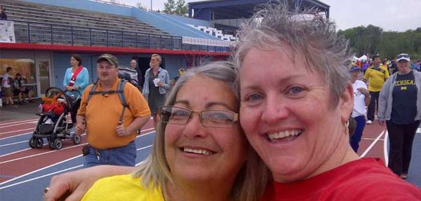 Manitoulin Transport and Friends relay team raises over $22,000 for cancer research at Relay for Life