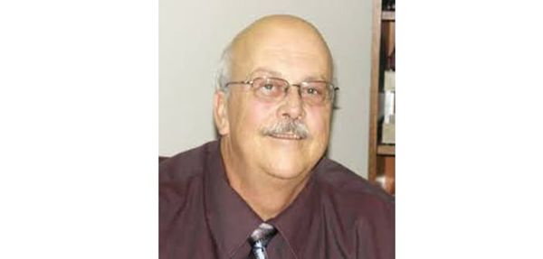 Tom Farquhar runs  for Elliot Lake mayor