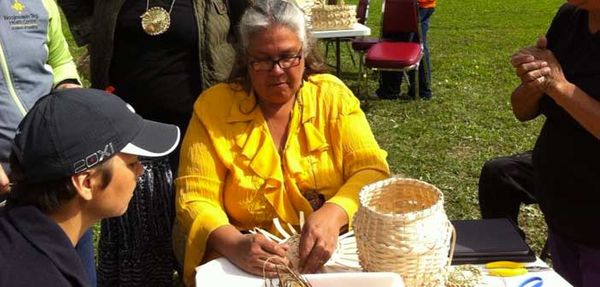 Wikwemikong elders rediscover the fine art and lore of ash baskets