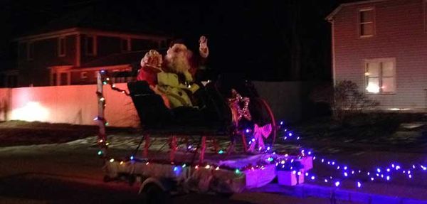 VIDEO–Little Current Santa Claus Parade