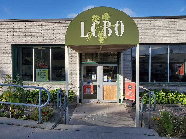Manitoulin OPP seek public assistance with Little Current LCBO B&E