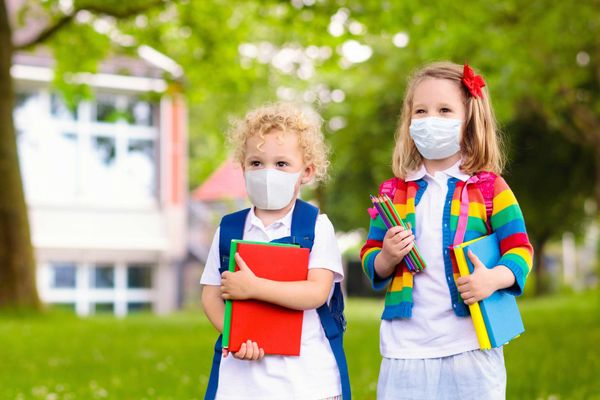 Medical Officer of Health urges parents to weigh  their concerns in the lead-up to back-to-school