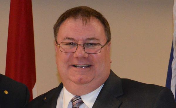 Islanders seek vacant seat on Rainbow District School Board