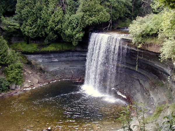 Bridal Veil Falls listed on the ‘must-see’ natural attractions in Ontario list