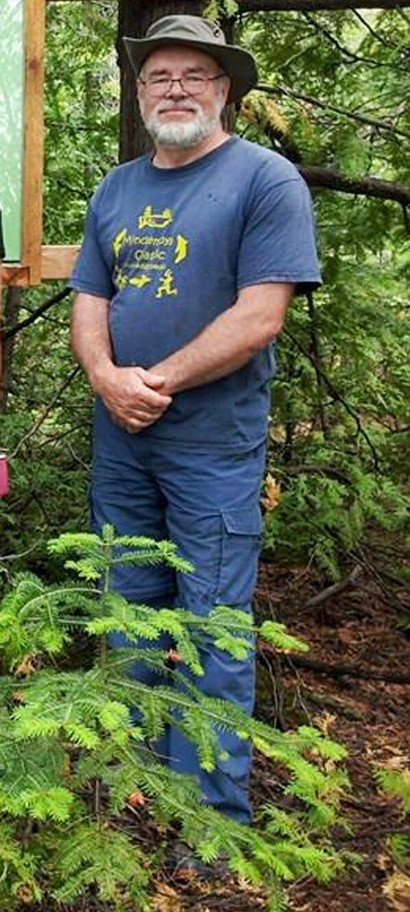 Dr. Roy Jeffery receives the prestigious Ontario Parks Assoc. President’s Award