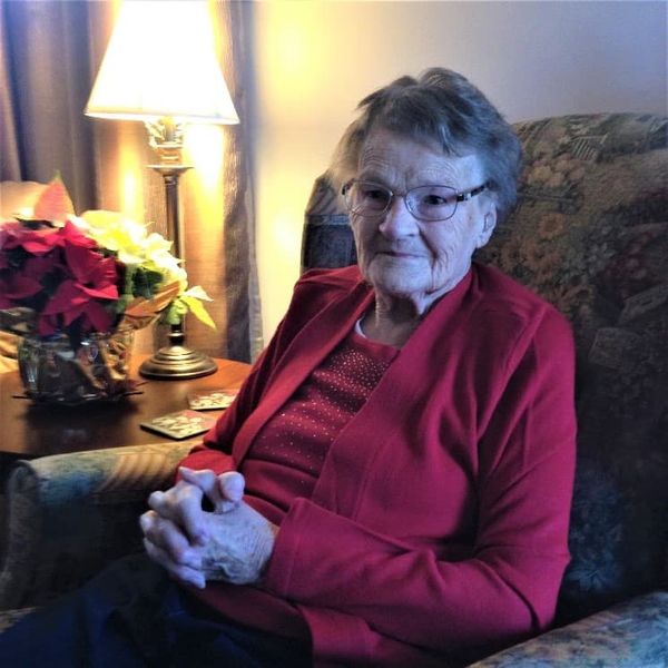 ELSIE JEANETTA (Jean) CLARKE
