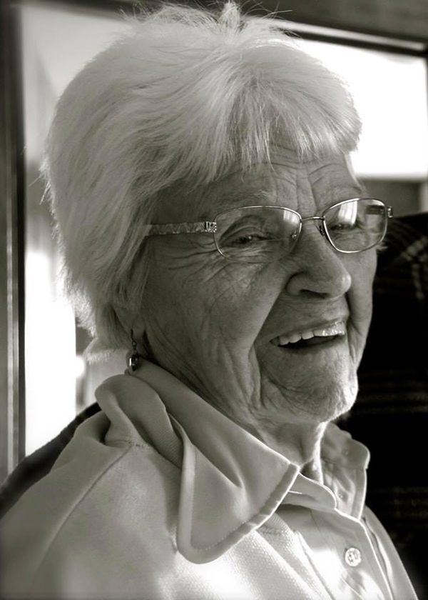 KATHLEEN LYLA “KAY” GORDON