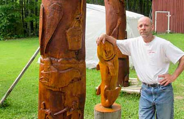 Island carvers stunning works tell the history of the community of Silver Water