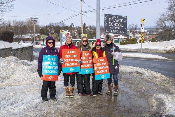 Parents eligible for child care cash from province as strikes continue