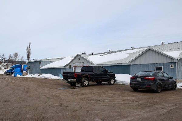 Little Current fish plant closing down operations