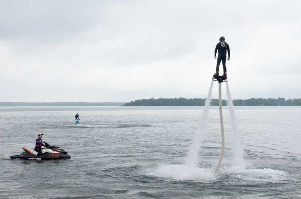 Flyboard demonstrations wow crowd at Harbor Vue Marina