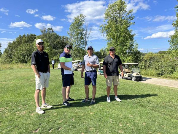 One of the men’s division teams at the Kina Gbezhgomi Child and Family Services (KGCFS) first annual Chip In Fore Kids charit