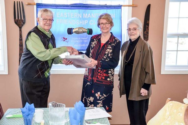 Manitoulin East Friendship Club closes, donates history to museum