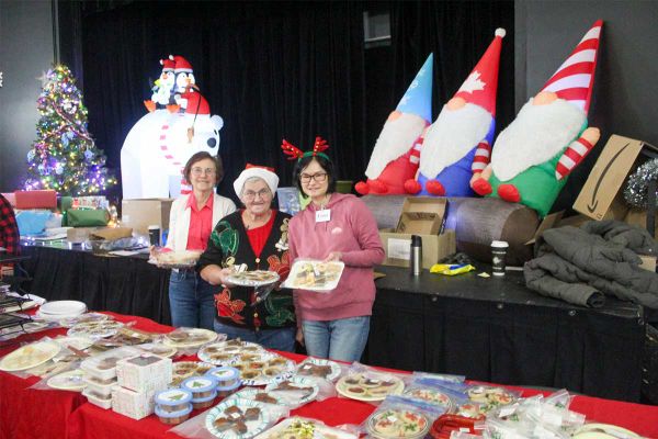 Plenty of vendors make for a great Christmas market