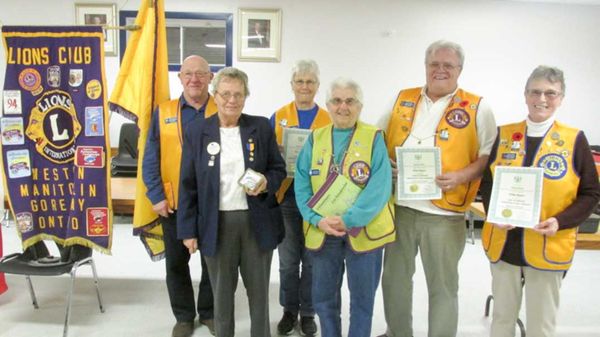 Lions members receive volunteer awards