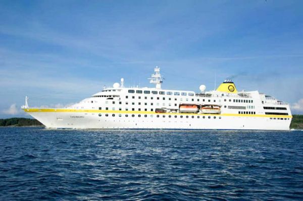 Little Current will see 24 visits from three cruise ships this season