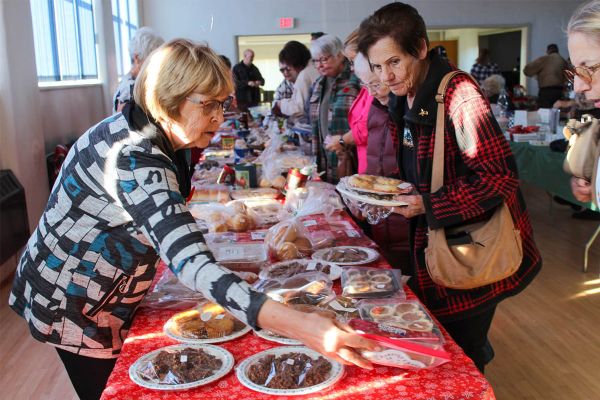 Mindemoya Hospital Auxiliary hosts successful fall luncheon and bazaar