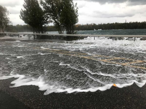 Photo Gallery: Huge waves rock South Baymouth