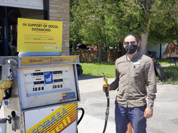 I’m your Neighbour: Architecture grad runs pumps in South Baymouth summers