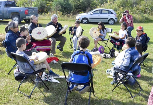 Kenjgewin Teg Educational Institute Annual Fall Harvest